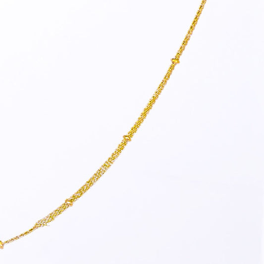 Classic Figaro pattern gold chain necklace with alternating links and high-polish finish-2