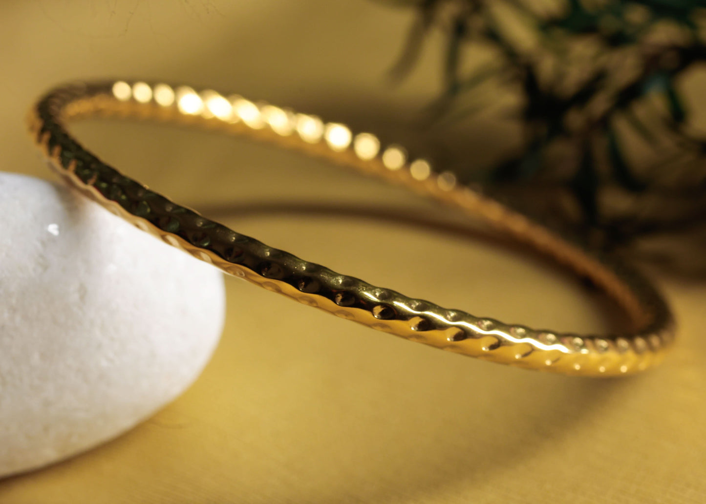 Classic geometric profile smooth gold bangle with elegant flat finish for daily stacking-5