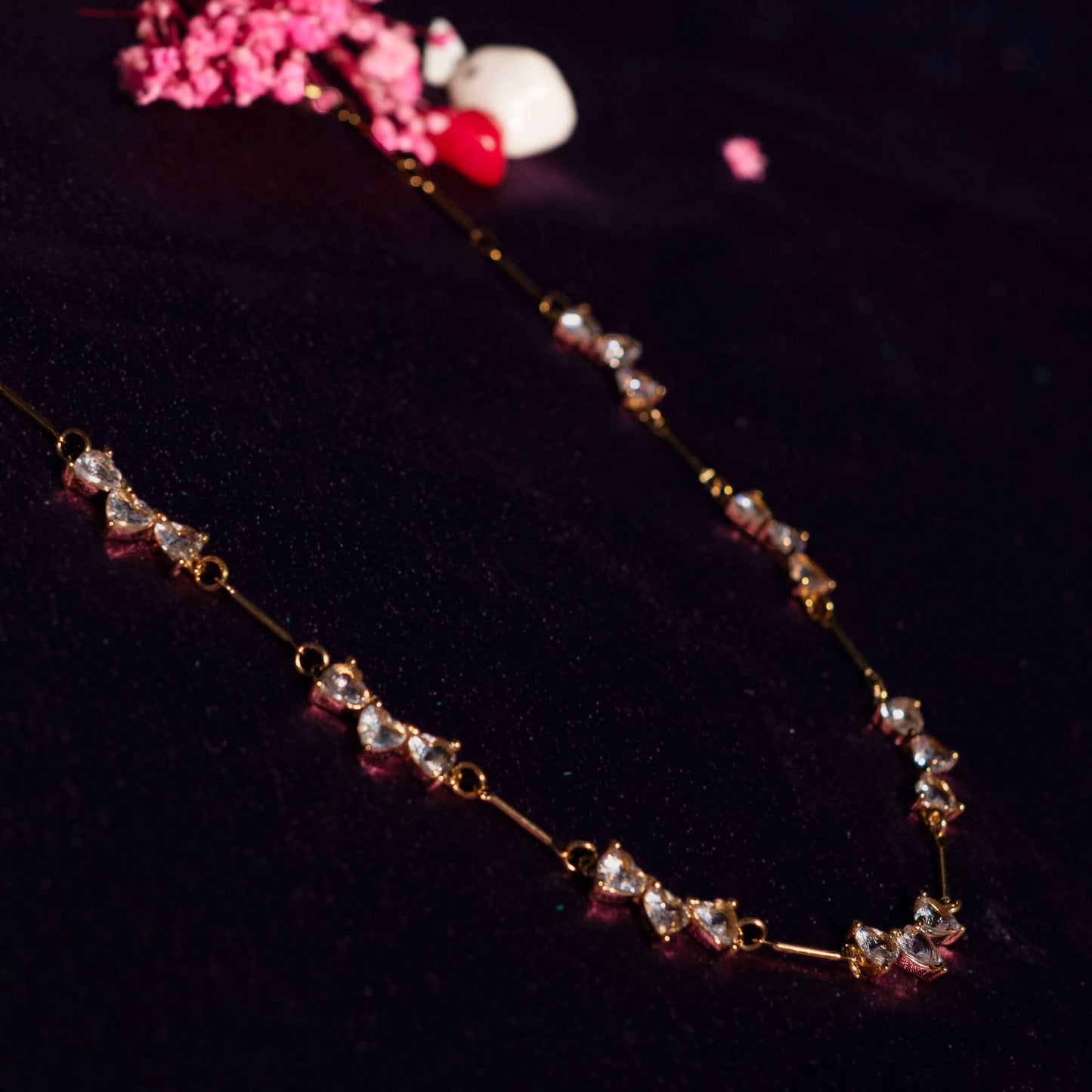 Classic polished bold heart necklace with high-shine gold finish for elevated daily wear-2