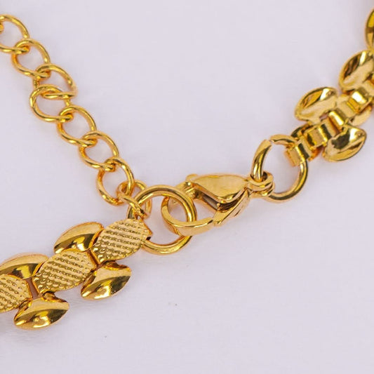Classic Royal Link Bracelet – textured oval-link chain bracelet in 18K gold plated finish for women-2