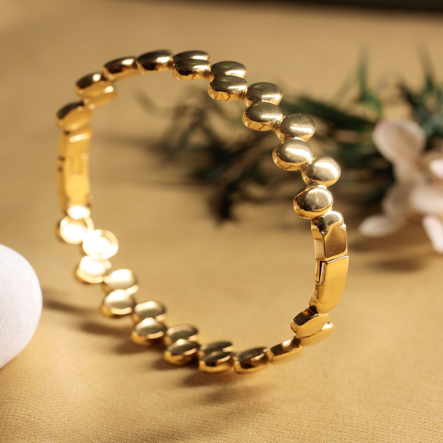 Classic smooth minimal gold bangle with clean polished surface for daily and traditional wear-7