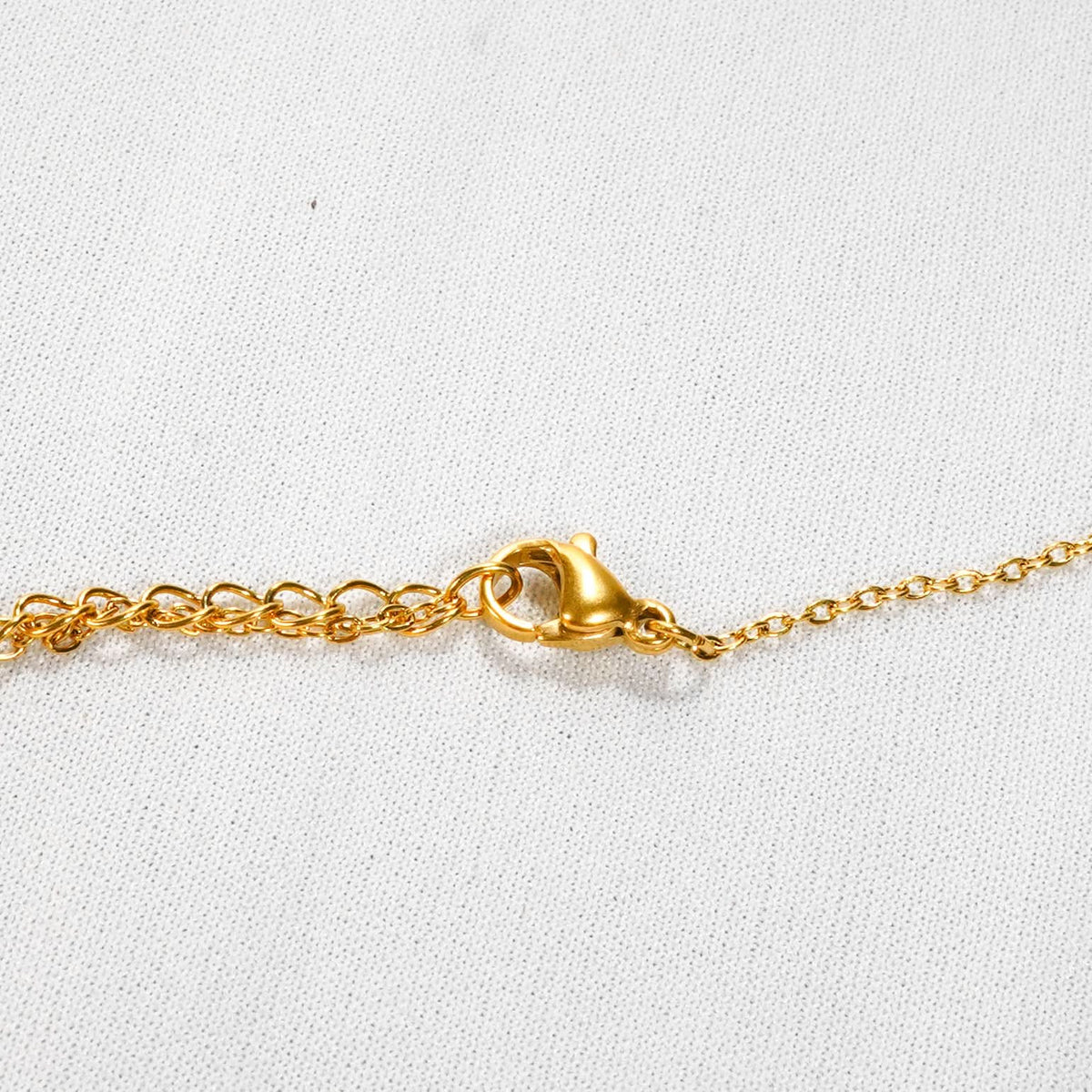 Double Ring Circle Luxury Gold Necklace – interlocking ring circle pendant necklace in 18K gold plated finish-3