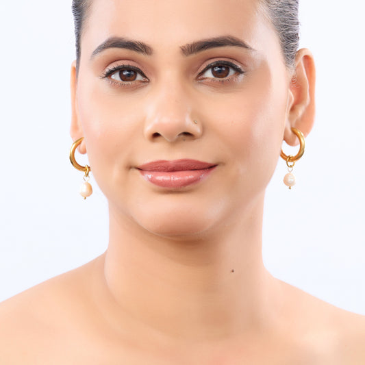 Edge Baroque Pearl Drop Hoop Earrings – gold hoop with baroque pearl charm, 4.2cm statement earrings-4