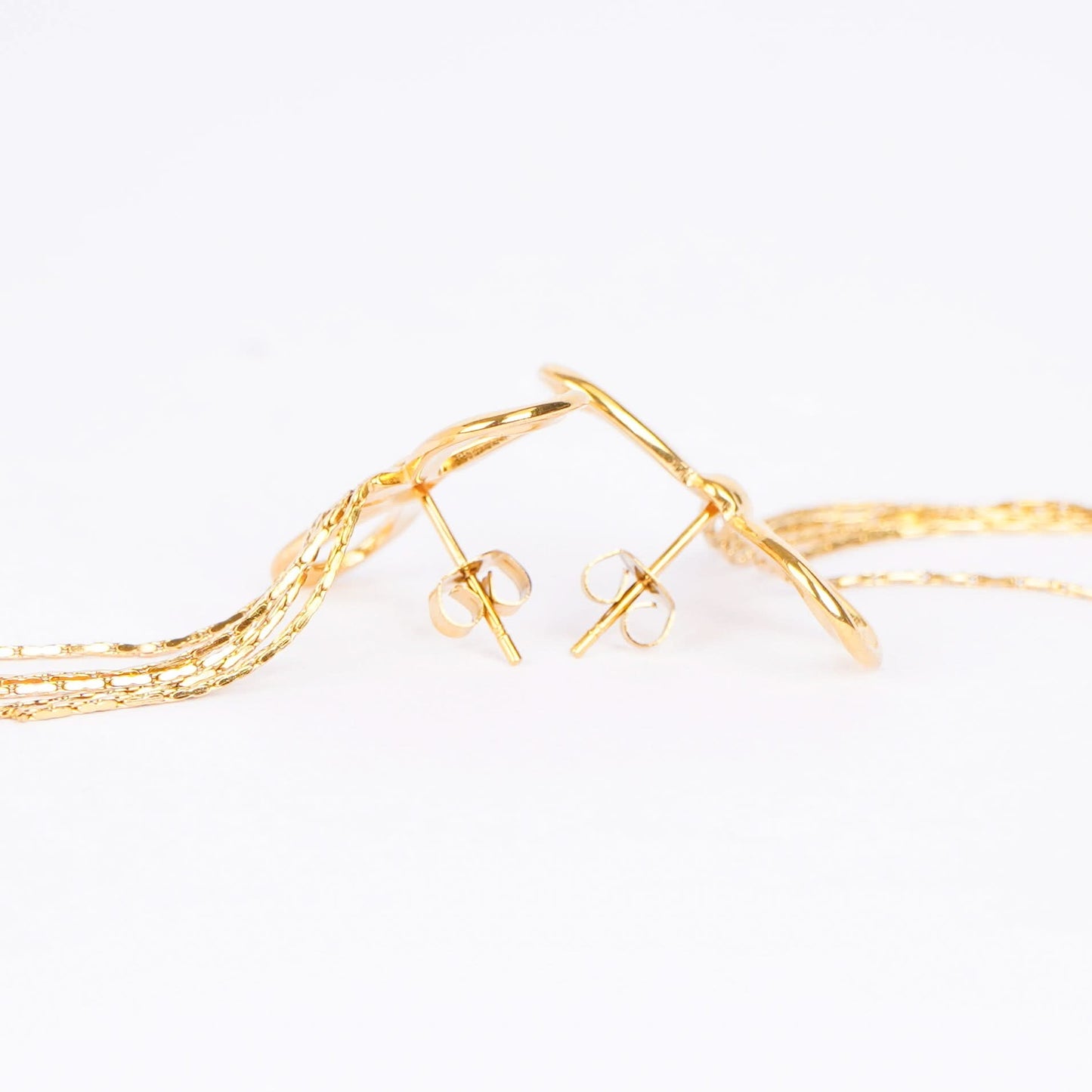 Edge Bow Knot Chain Tassel Drop Earrings – gold bow knot with cascading chain tassel drop earrings-3