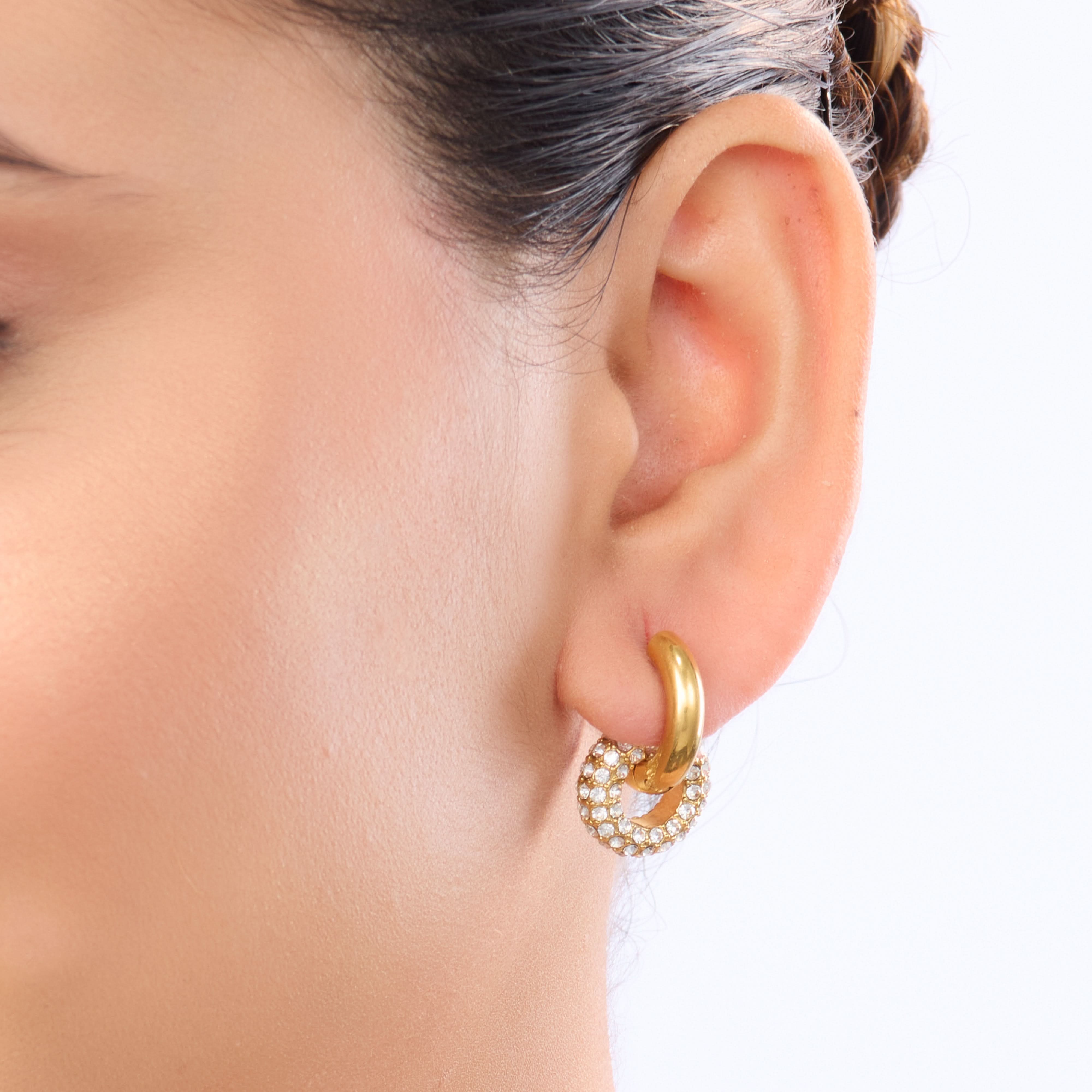 Edge Pavé Crystal Arc Hoop Earrings – interlocking gold arc and pavé crystal ring hoop earrings, 18K gold plated-2