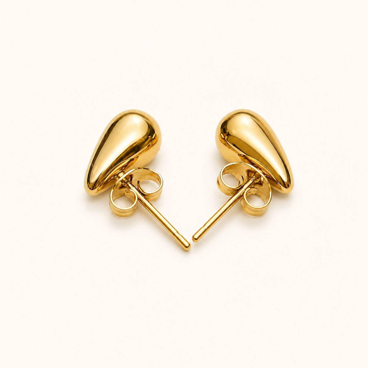 Edge Volumetric Pebble Teardrop Earrings – 18K Gold Plated