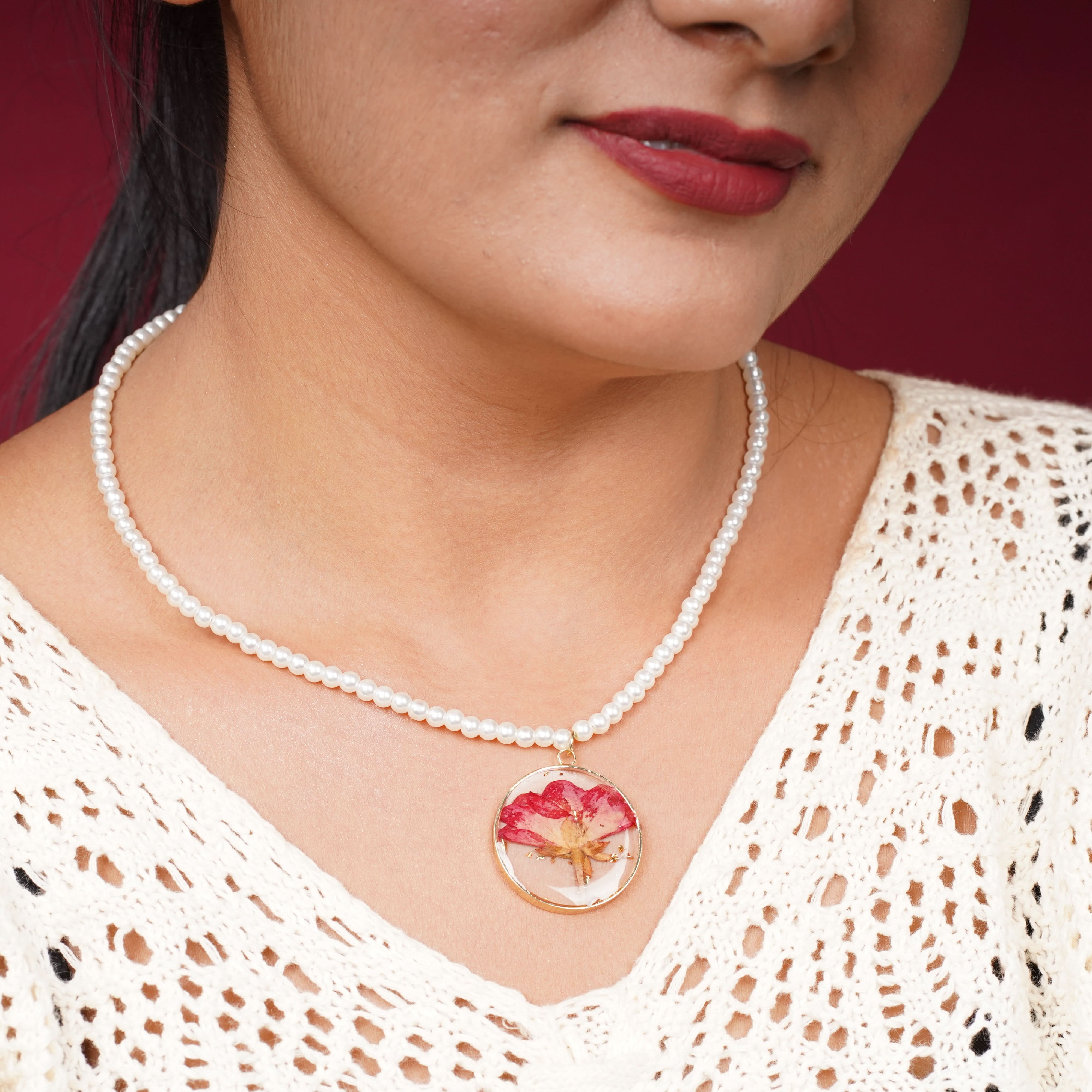 Eternal Flower Pearl Pendant Necklace – freshwater pearl in gold floral pendant necklace for women-2