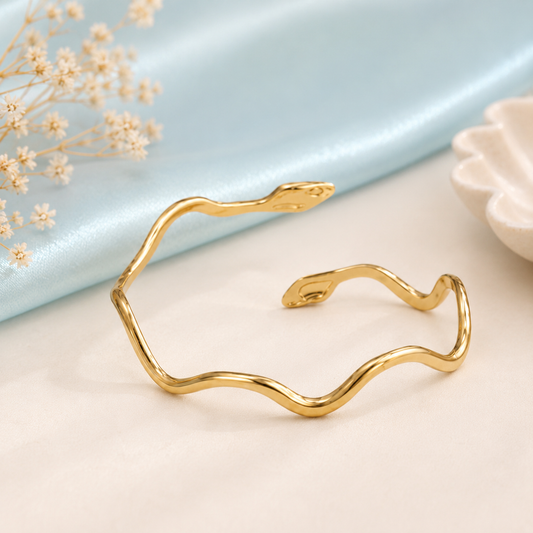 Retro Snake Gold Bangle