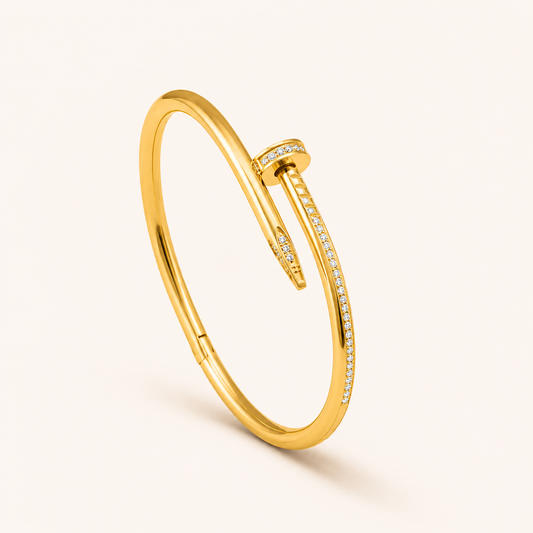 Stellar Heart Open Gold Bangle