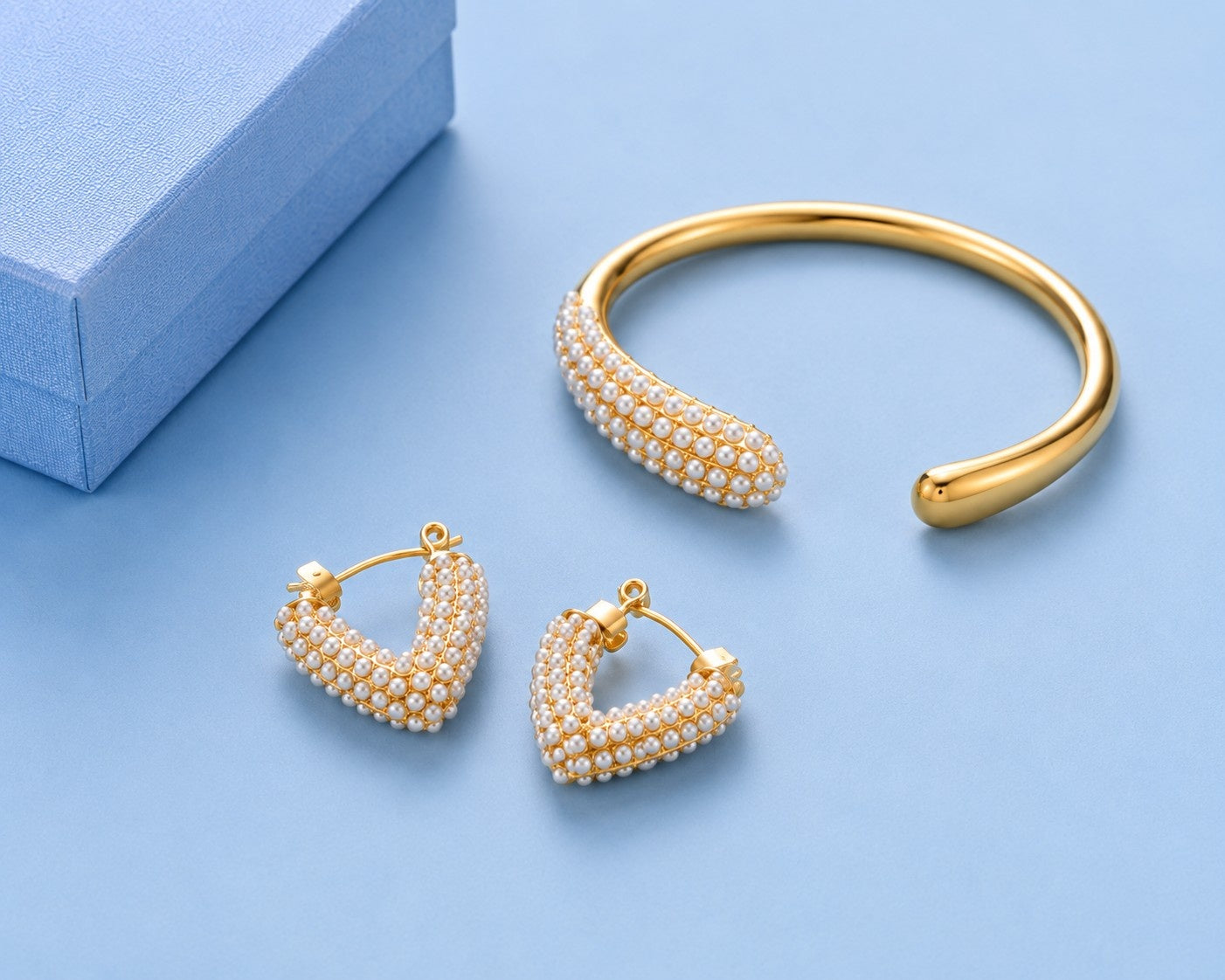 Rakhi Gift Hamper Checkered Pearl Shine
