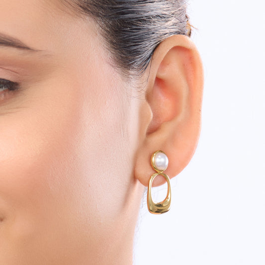 Flora Geo Square Pearl Frame Stud Earrings – 18K Gold Plated-2