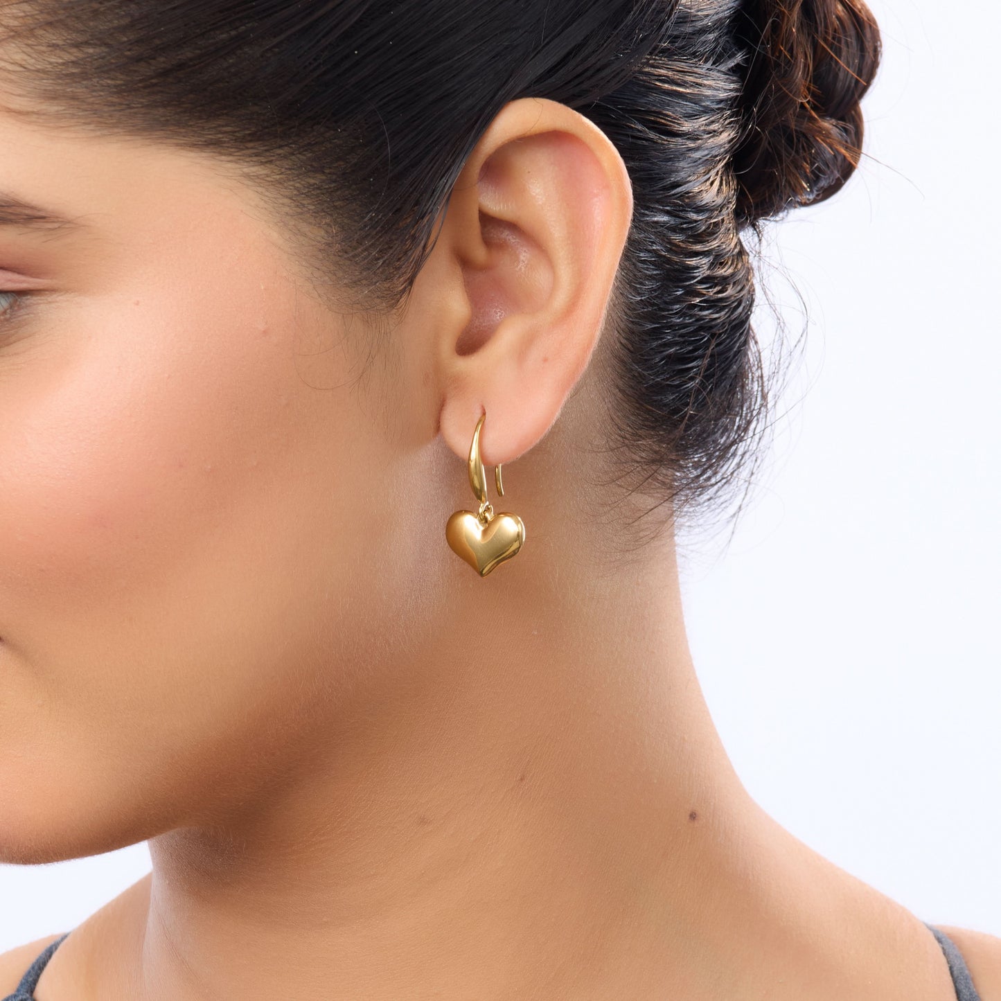 Flora Natural Shell Butterfly Stud Earrings – 18K Gold Plated-2