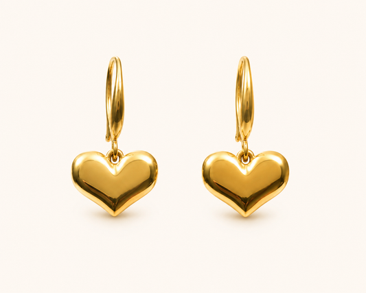 Flora Natural Shell Butterfly Stud Earrings – 18K Gold Plated