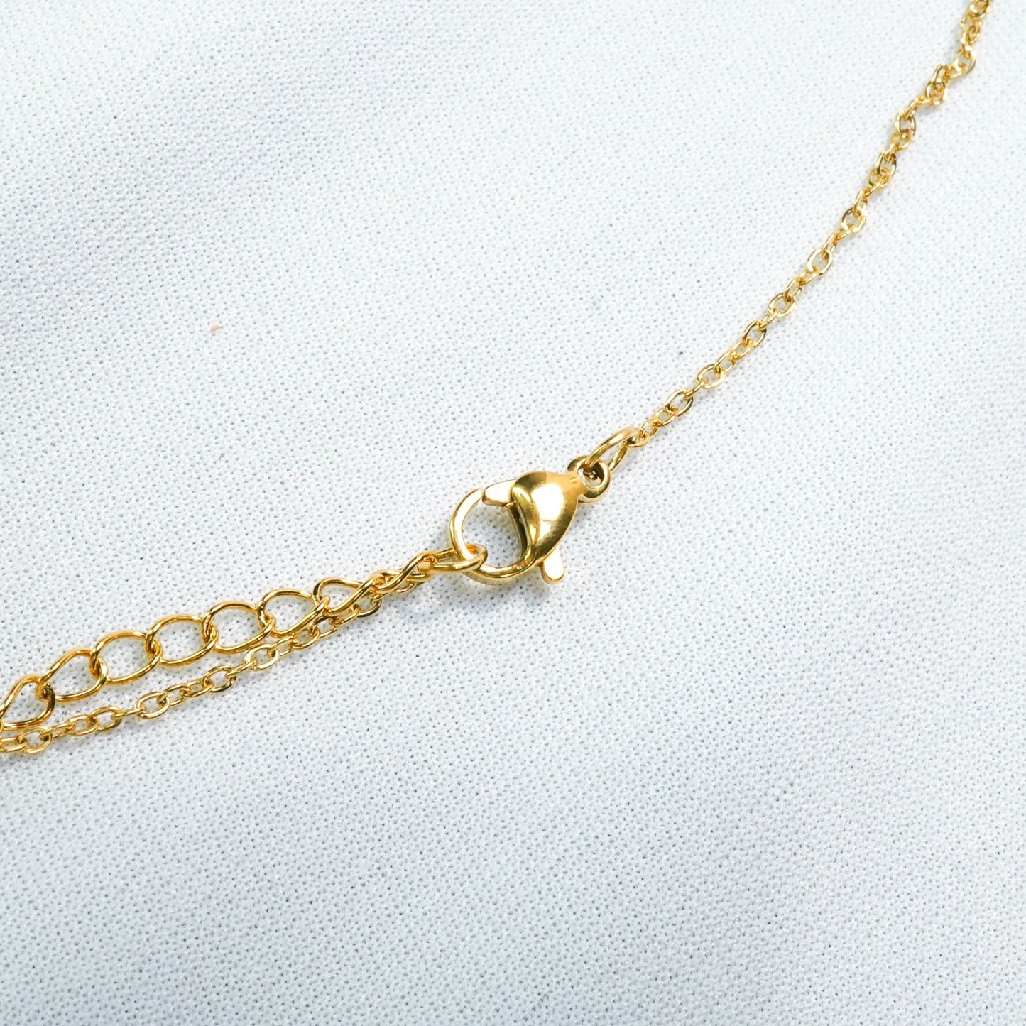 Gilded Compass Starlet Necklace – compass rose and star motif pendant necklace in 18K gold plated finish-4