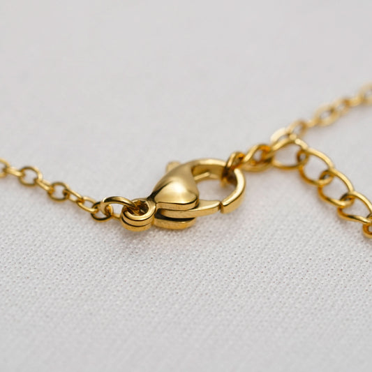 Gold-Toned Heart-Link Bracelet – angled view of the heart link pattern