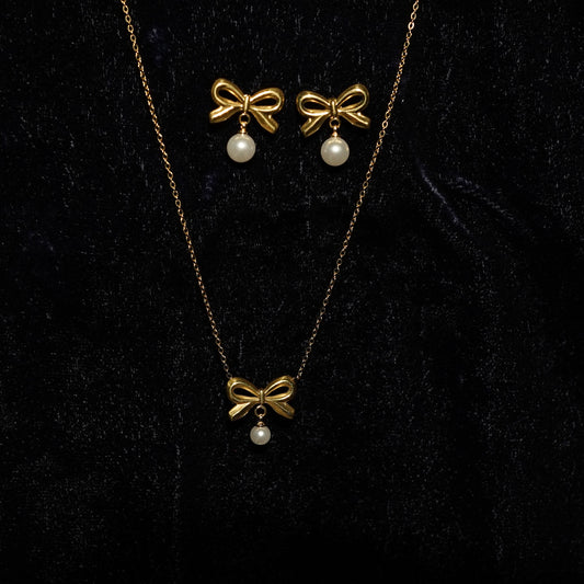 Golden Bow Streetwear Jewellery Set – lifestyle shot styled with streetwear outfit