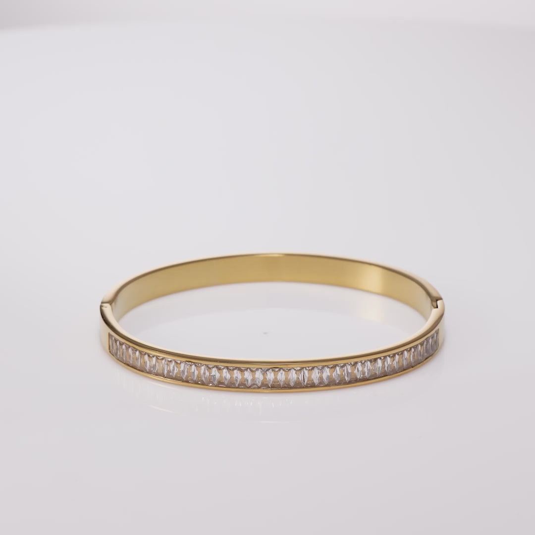 Lumière Shiny Gold Bangle