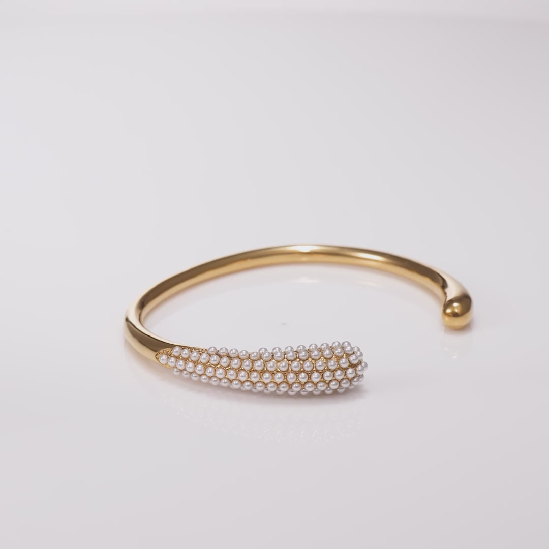 Crystal Circle Luxe Bangle