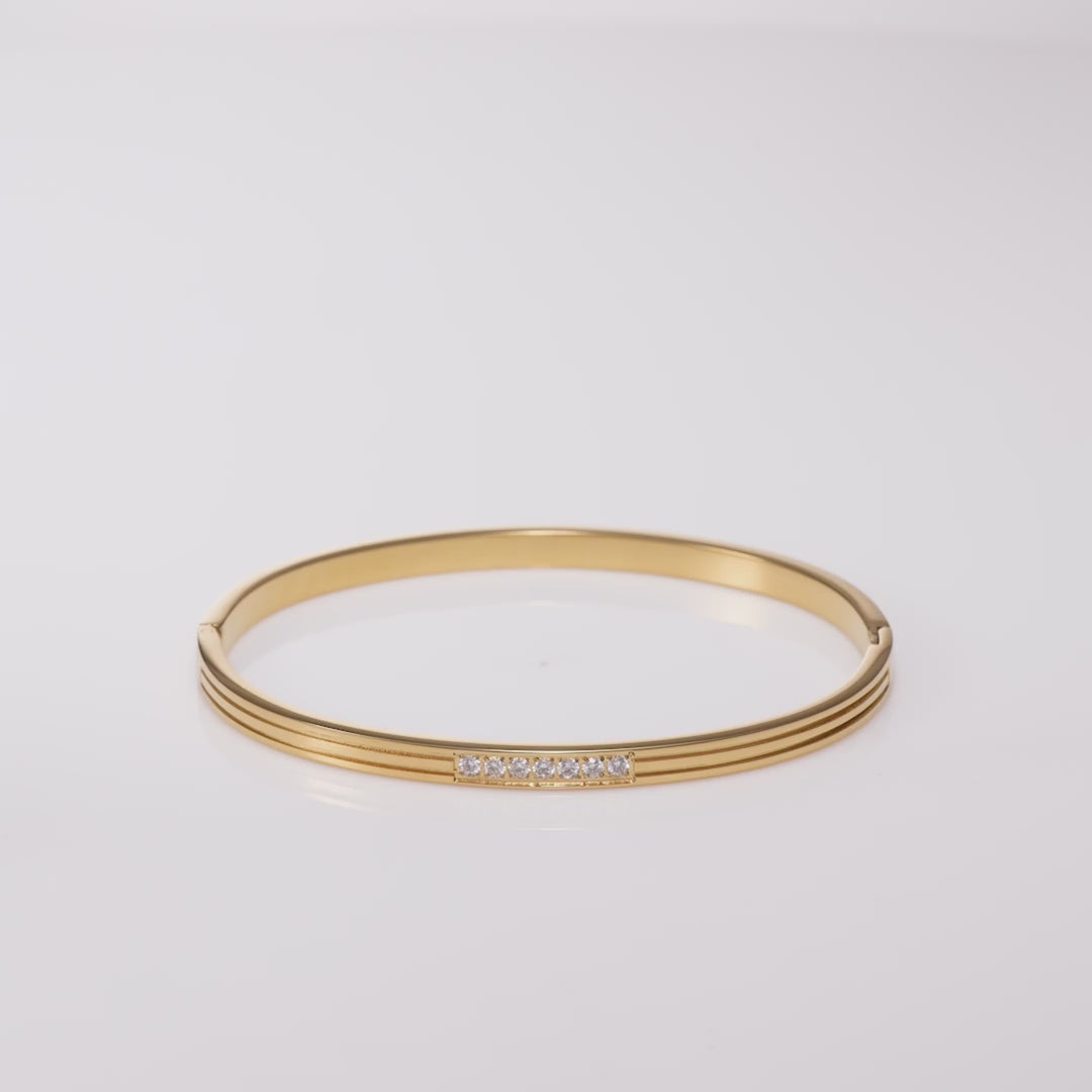 Linear Luxe Bangle