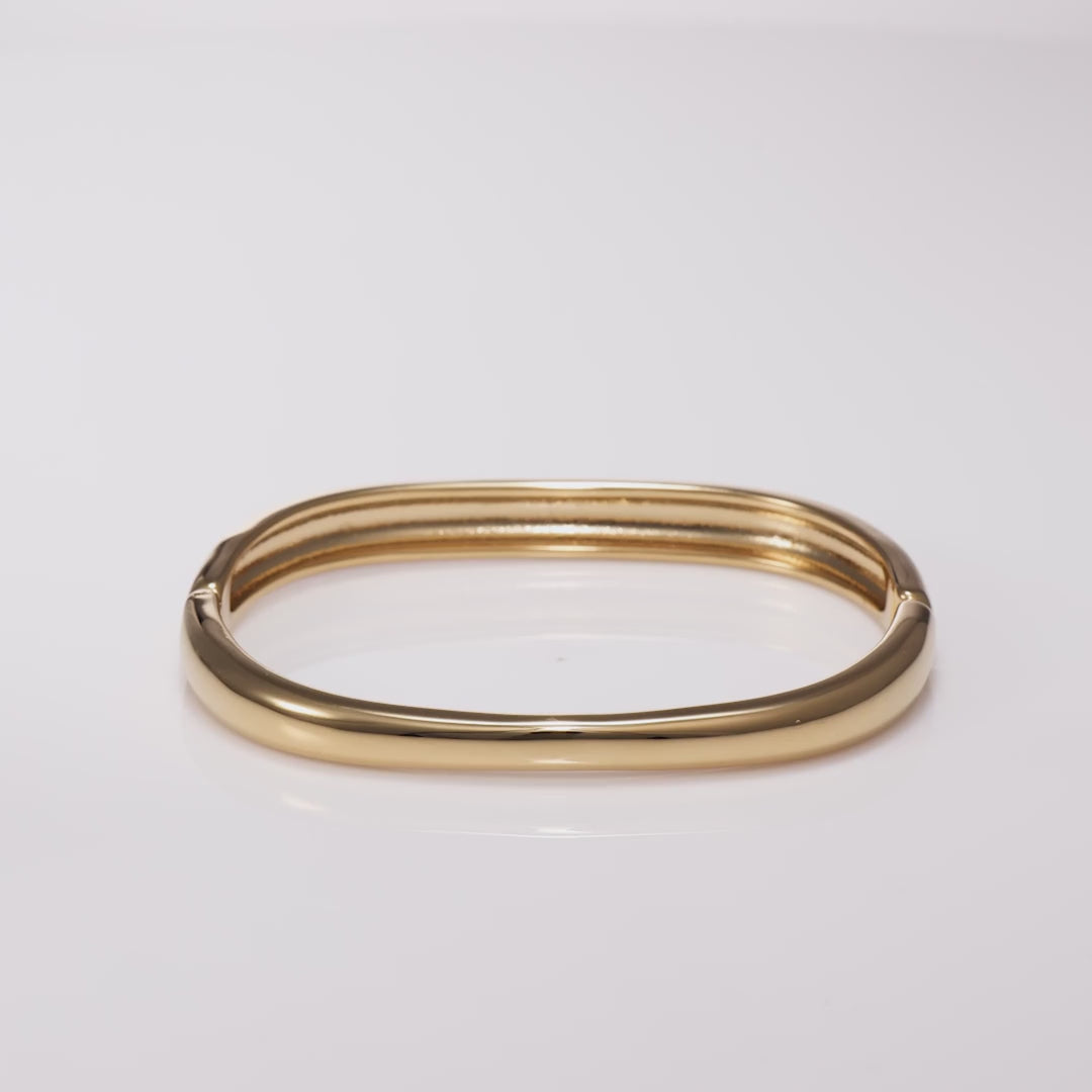 Sculpted Horizon Bangle